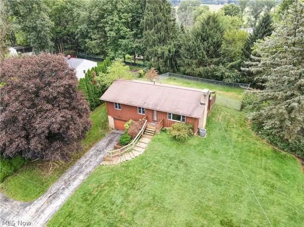 1206 Dussel Rd, Kent, OH 44240