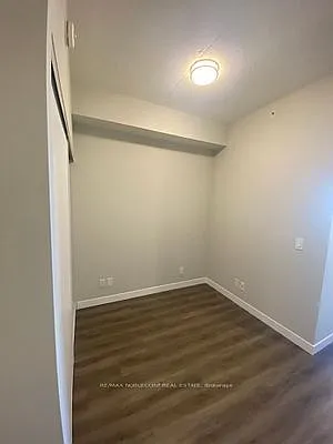 15 Queen St S #1803 — Photo 12