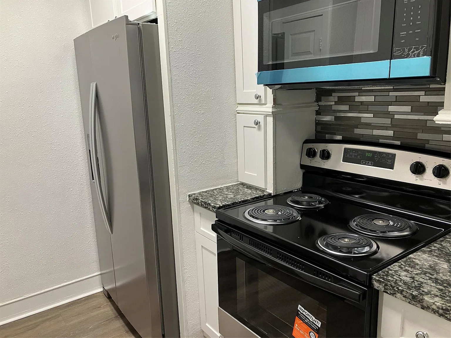 1 bed, 1.0 bath, 676 sqft, $980 — Photo 3