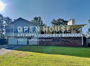 5054 Arbor Ln SW, Lilburn, GA 30047