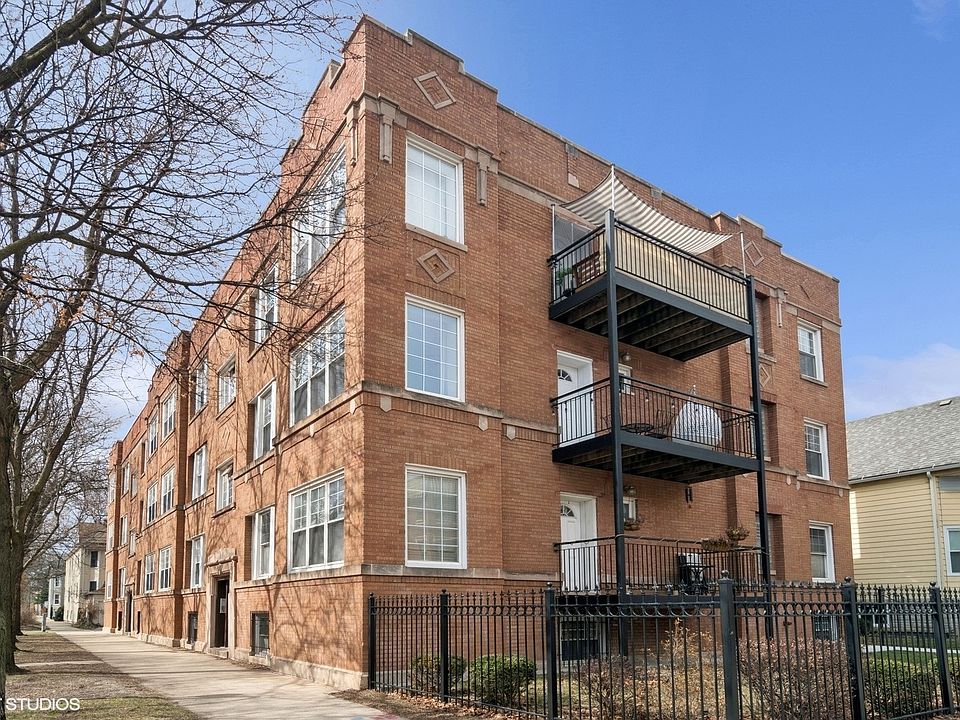 1st image of 3400 W Sunnyside Ave APT 2
