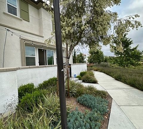 3rd image of 30428 Hopetown Ln
