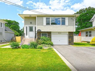 214 Jayne Avenue, Patchogue, NY, 11772