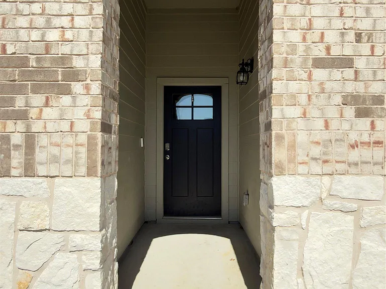 282 Texas Palmetto Cir — Photo 2