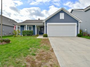 2548 Blackthorn Dr, Franklin, IN 46131