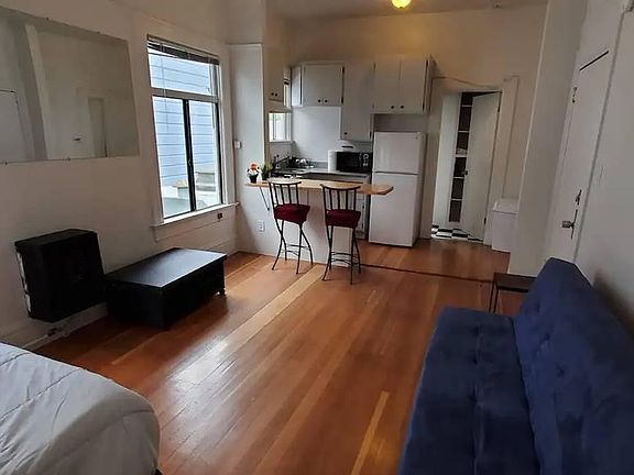 2nd image of 874 Fell St APT 4