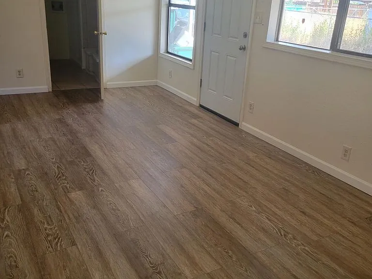 2441 Eberlein Ave — Photo 4