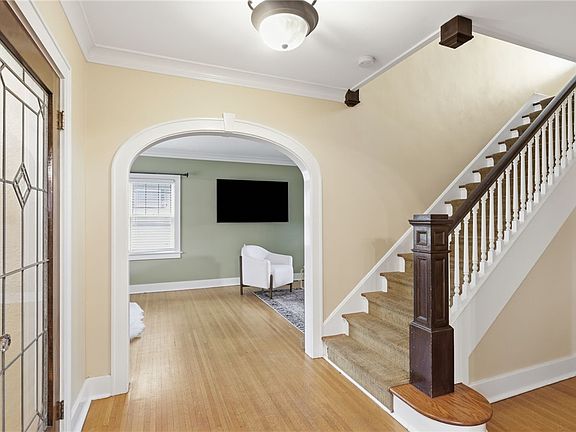 3rd image of 56 Quentin Rd