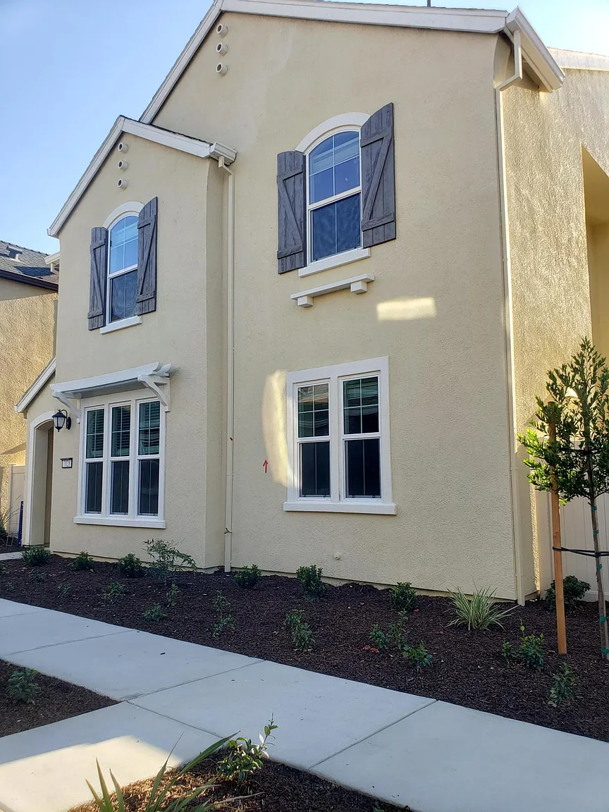 7028 Staccato Way photo 1