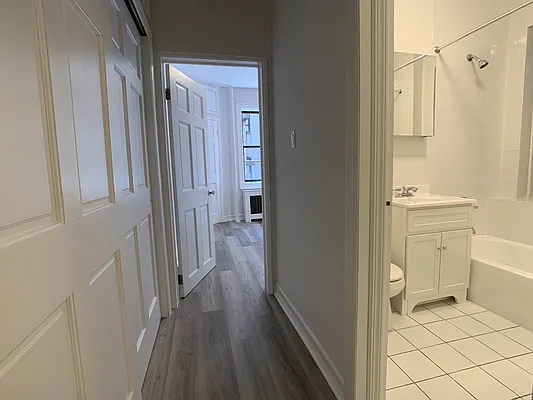 Rented by Tourma Realty LLC | media 16