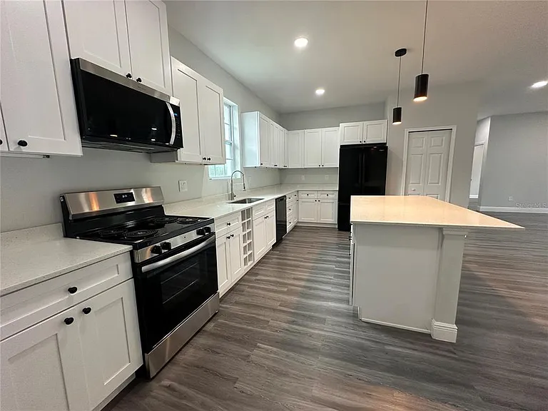 18115 Cedarhurst Rd — Photo 13