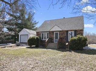 6261 Laurene Ave, Lino Lakes, MN 55014