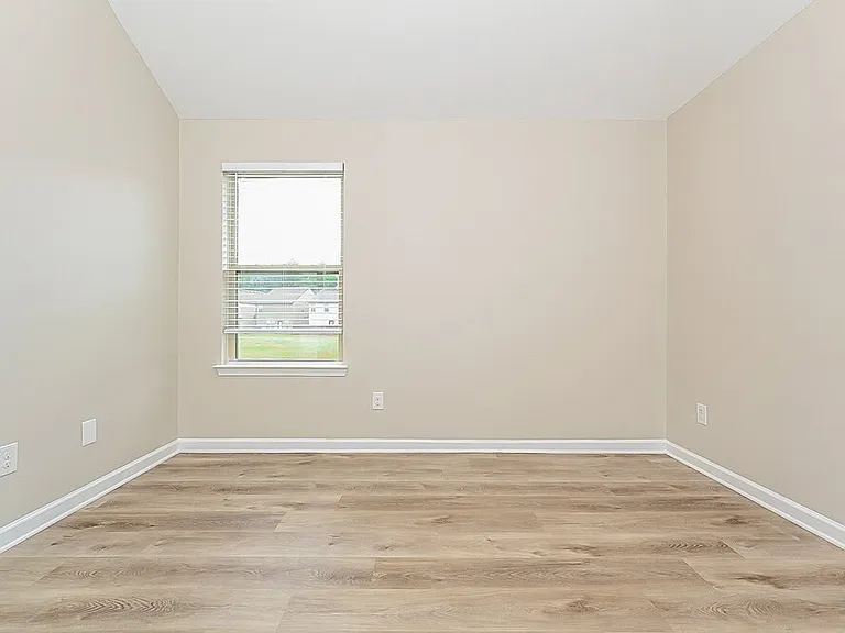 360 Lossie Ln — Photo 14