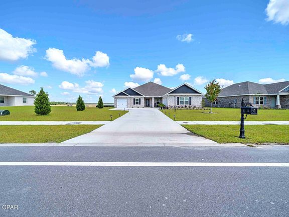 5th image of 207 Lake Merial Blvd