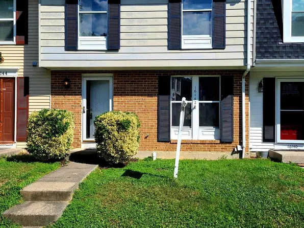 16142 Henderson Ln, Dumfries, VA 22025