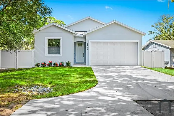 3 bed, 1772 sqft, $3,100 — Photo 2