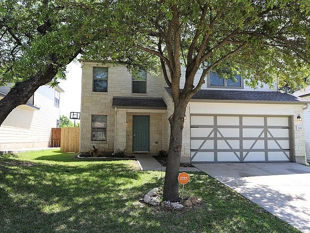 1st image of 725 Green Pasture Dr