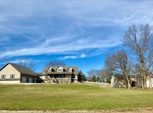4330 Skyline Rd, Seymour, MO 65746