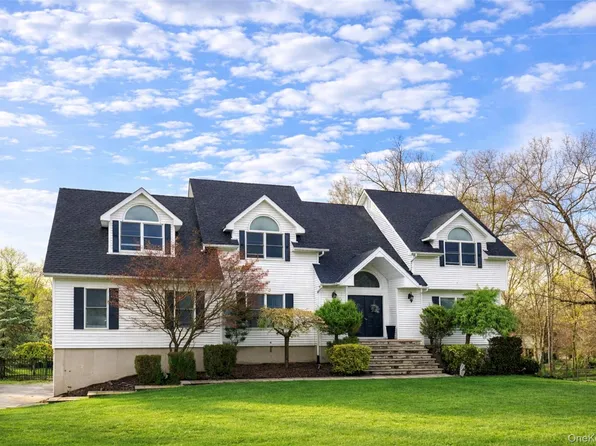 6 Dunderberg Road, Tomkins Cove, NY 10986