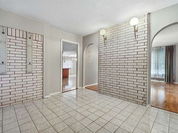 5th image of 6901 SW Beta Ave