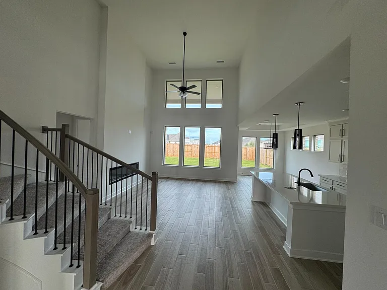 2731 Sweet Honey Ln — Photo 6
