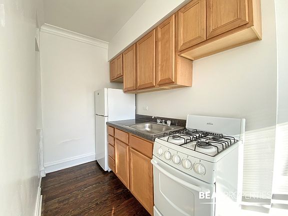 5th image of 4641 N Paulina St #4641408