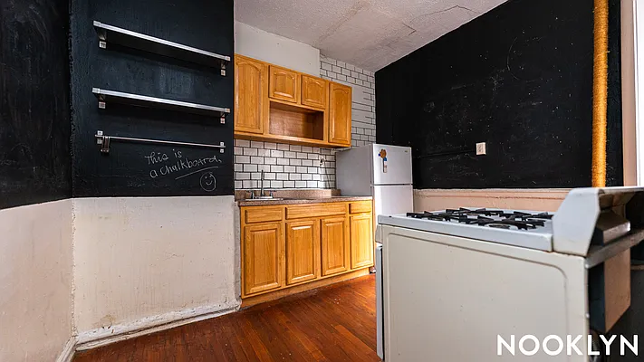 Rented by Nooklyn NYC LLC | media 21