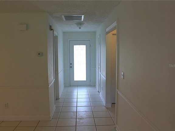 5th image of 449 Honey Bee Ln