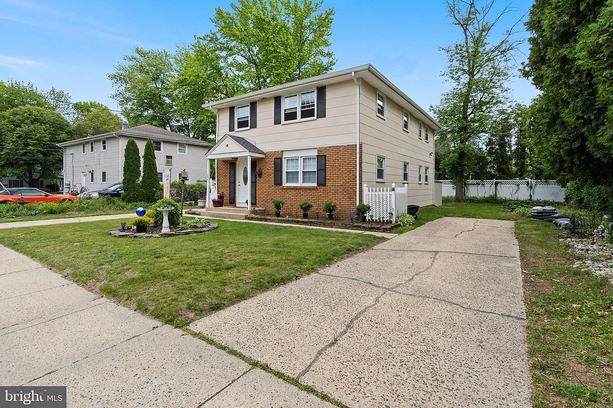 Building Photo - 295 Lander Dr #B