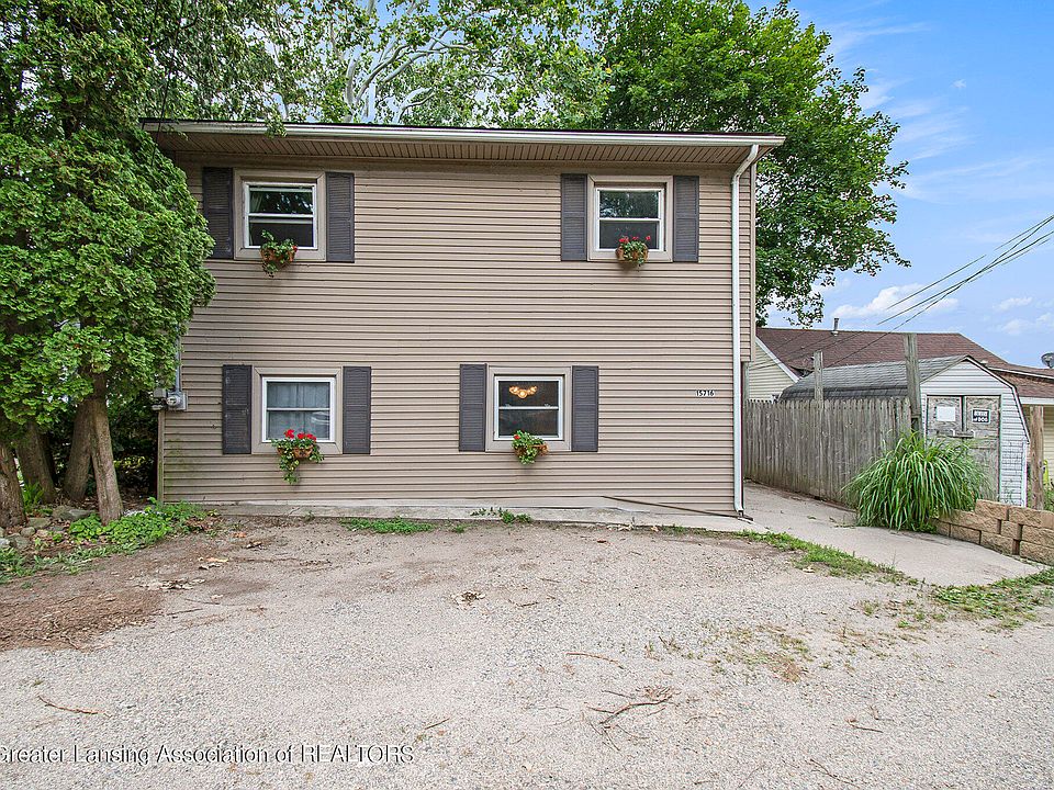 1st image of 15716 Culver Dr
