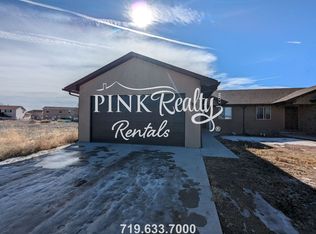284 W Kyle Dr, Pueblo, CO 81007