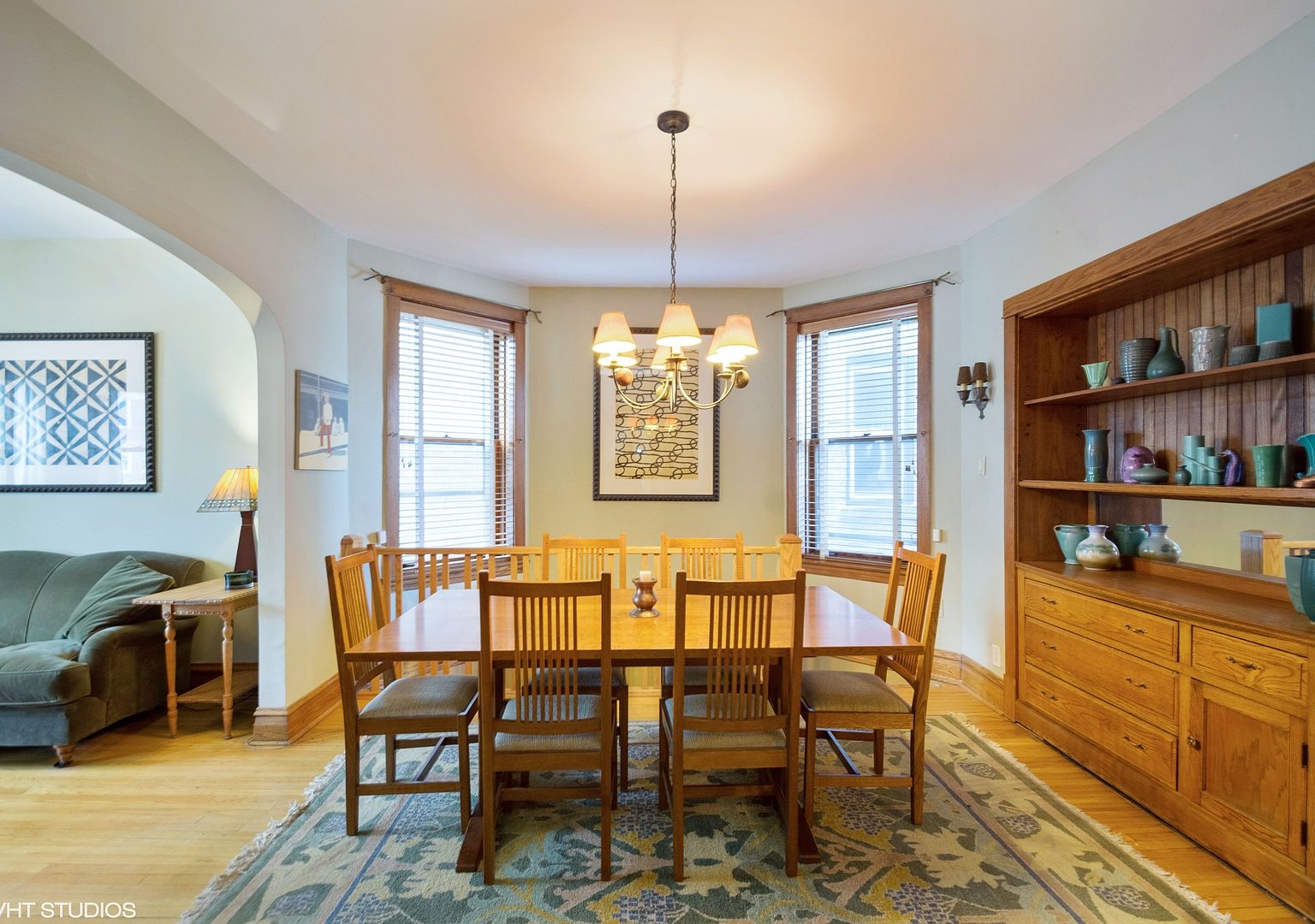 3620 N Oakley Ave, Chicago, IL 60618 | Zillow