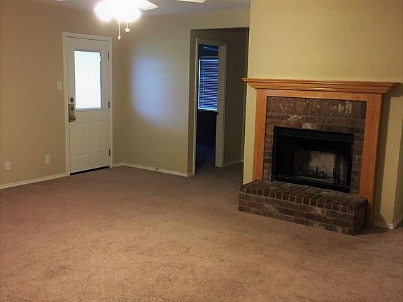 4th image of 3902 Kevin Shaw Dr