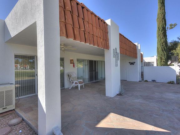 2nd image of 1600 N Via Dorado