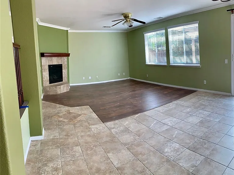 26259 Jaylene St — Photo 6