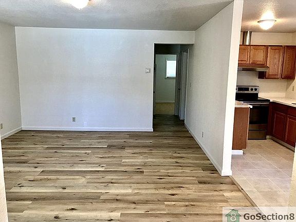 2nd image of 5127 Snow Dr