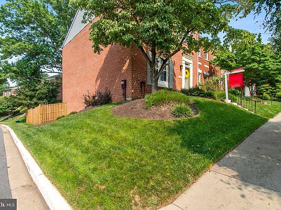 4th image of 2311 Wonderview Rd