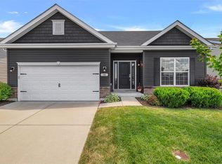 44 Hidden Bluffs Dr, Lake Saint Louis, MO 63367