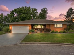 1 Frank Ct, Buffalo, NY 14224