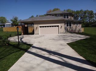 1798 W Lancaster Dr, Bloomington, IN