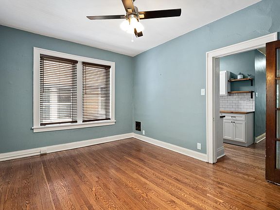 4th image of 4636 Shenandoah Ave APT 2E