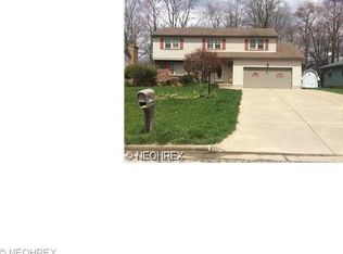 1830 Canavan Dr, Youngstown, OH 44514
