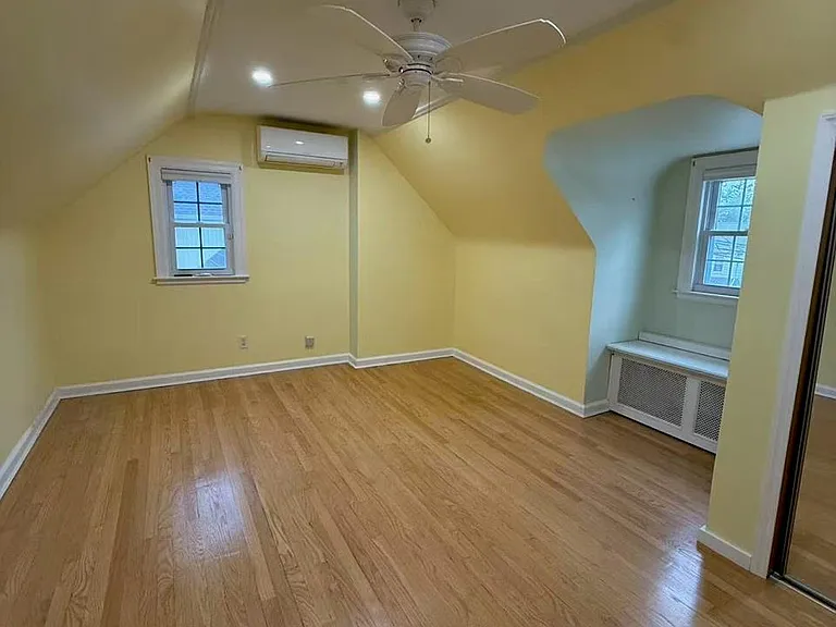 60 Highland Ave — Photo 4