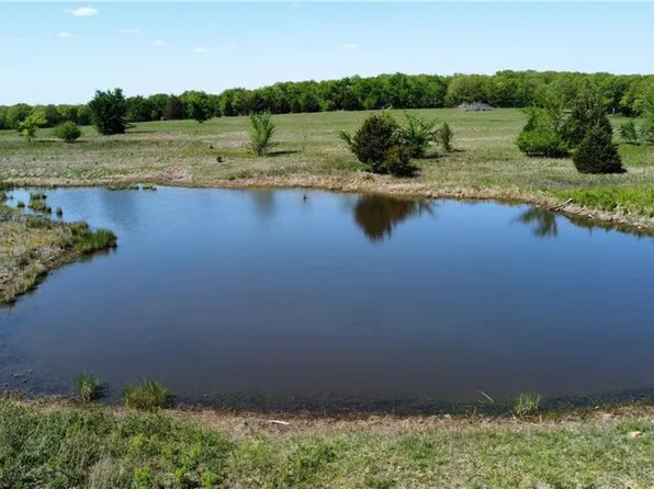 1 E 1060th Rd, Okemah, OK 74859