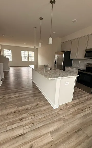 267 Swan Field Ave — Photo 8