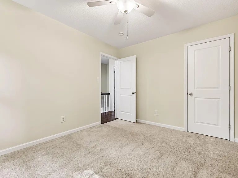 1526 Dirkson Ct — Photo 23