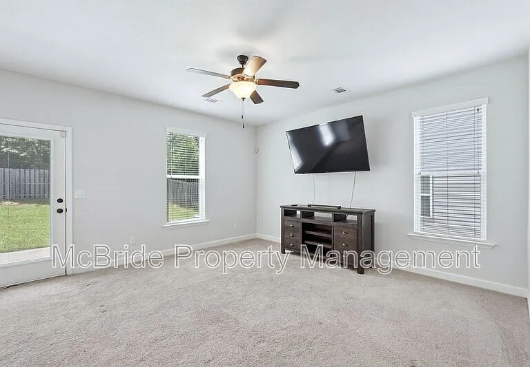 1653 Tralee Ct — Photo 5