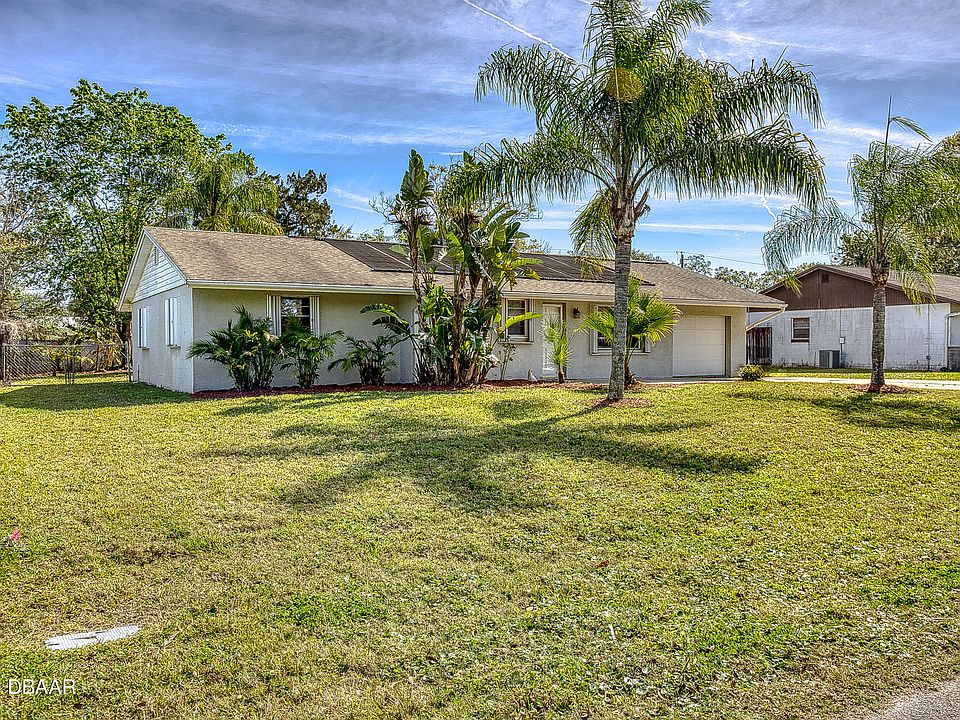 1st image of 2219 Sabal Palm Dr