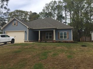 107 New Hope Dr, Perry, GA 31069