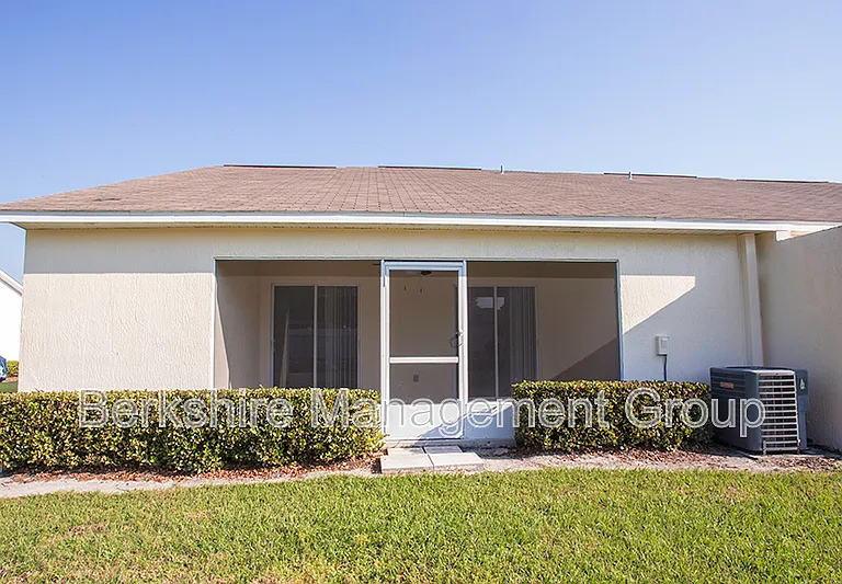 1106 Meadow Ave — Photo 13